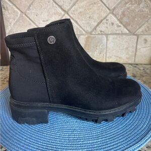 Unisa FablelaBlack Ankle Booties